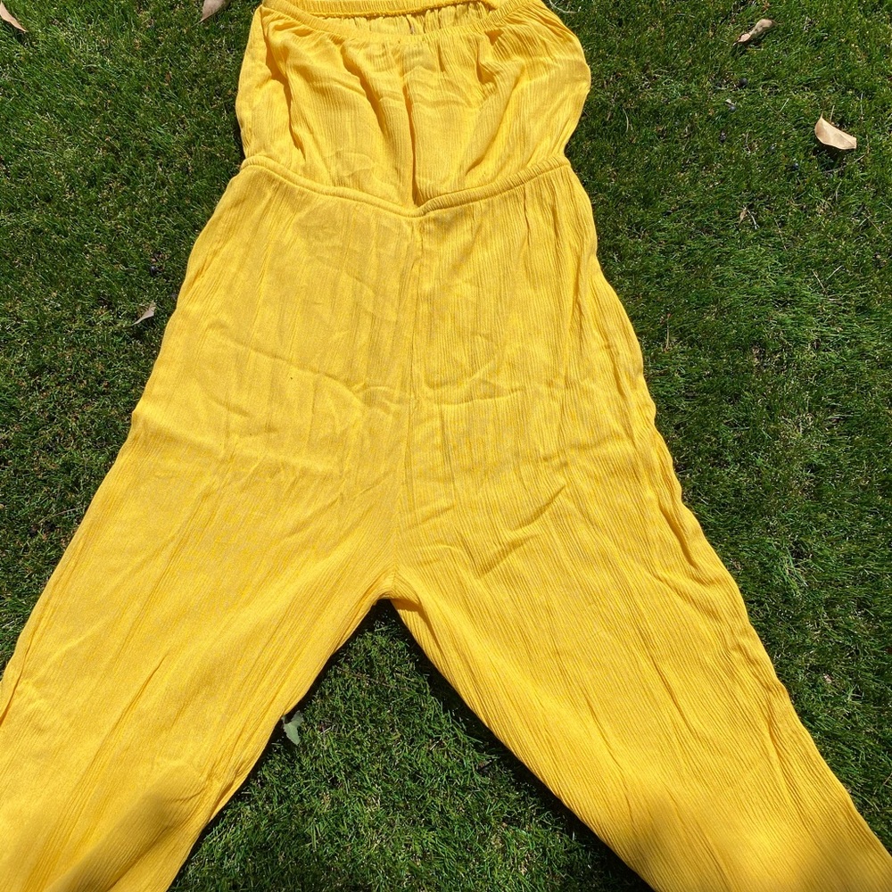 Romper - Picture 2 of 3